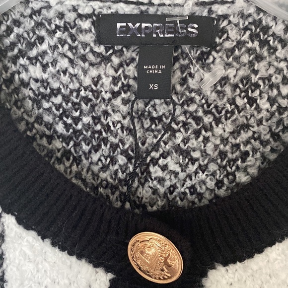 “Express” Chic plaid white/black sweater jacket with novelty buttons; XS; NWOT - Picture 12 of 13